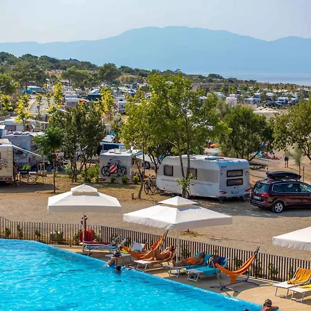 Mobilehomes In - Insel Krk 40194 Üdülőpark