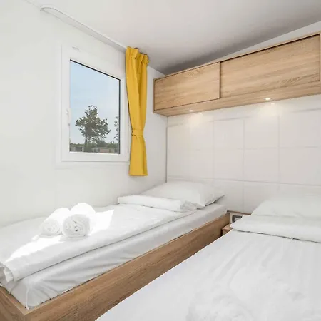 假日公园 Mobilehomes In - Insel Krk 40194 奥米沙利