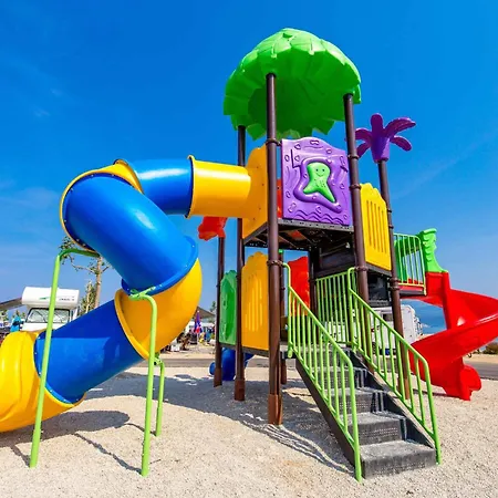 Holiday park Mobilehomes In - Insel Krk 40194 *